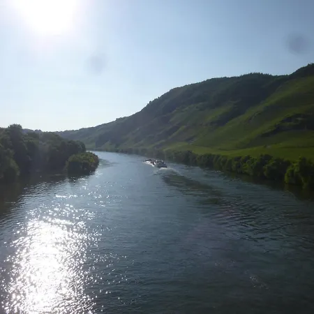 Moselschiefer Neu Ab Mai 2023 Daire *